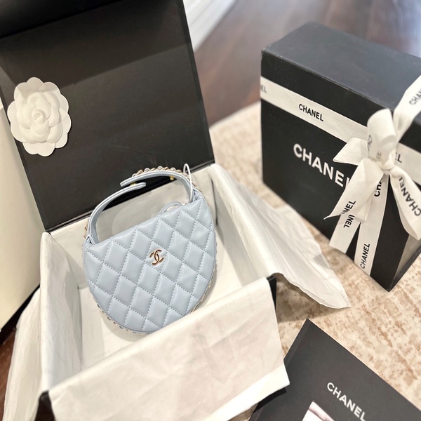 シャネル CHANEL クラシック キルティング チェーン アンダーアームバッグ 多色展開