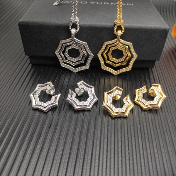 デヴィッド・ヤーマン スター型 パヴェダイヤ ゴールドフープピアス ラグジュアリージオメトリックピアス