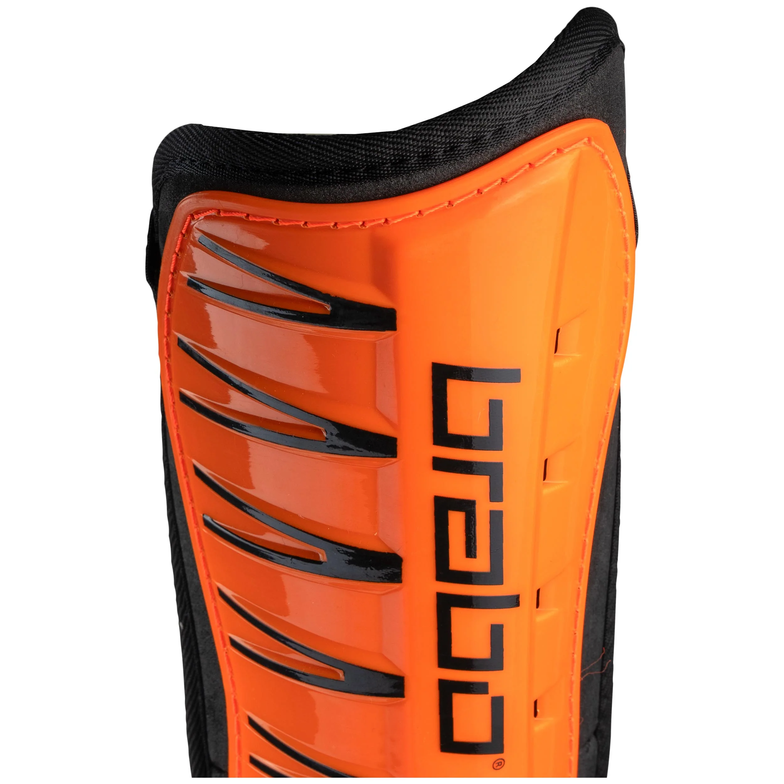 FORCE SHINGUARD WITH ANKLESOCK