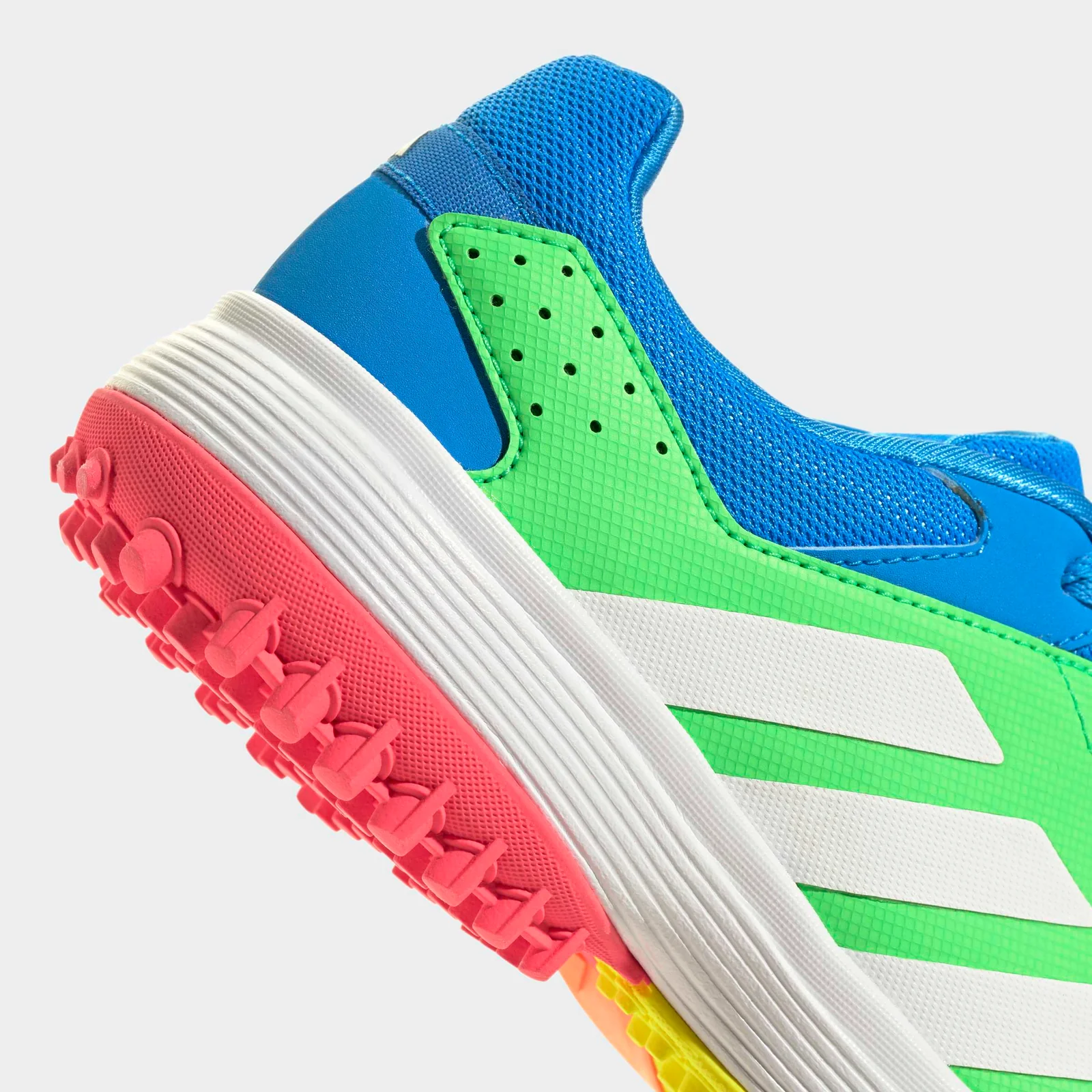 ADIDAS YOUNGSTAR 2 WORLD CUP 2026