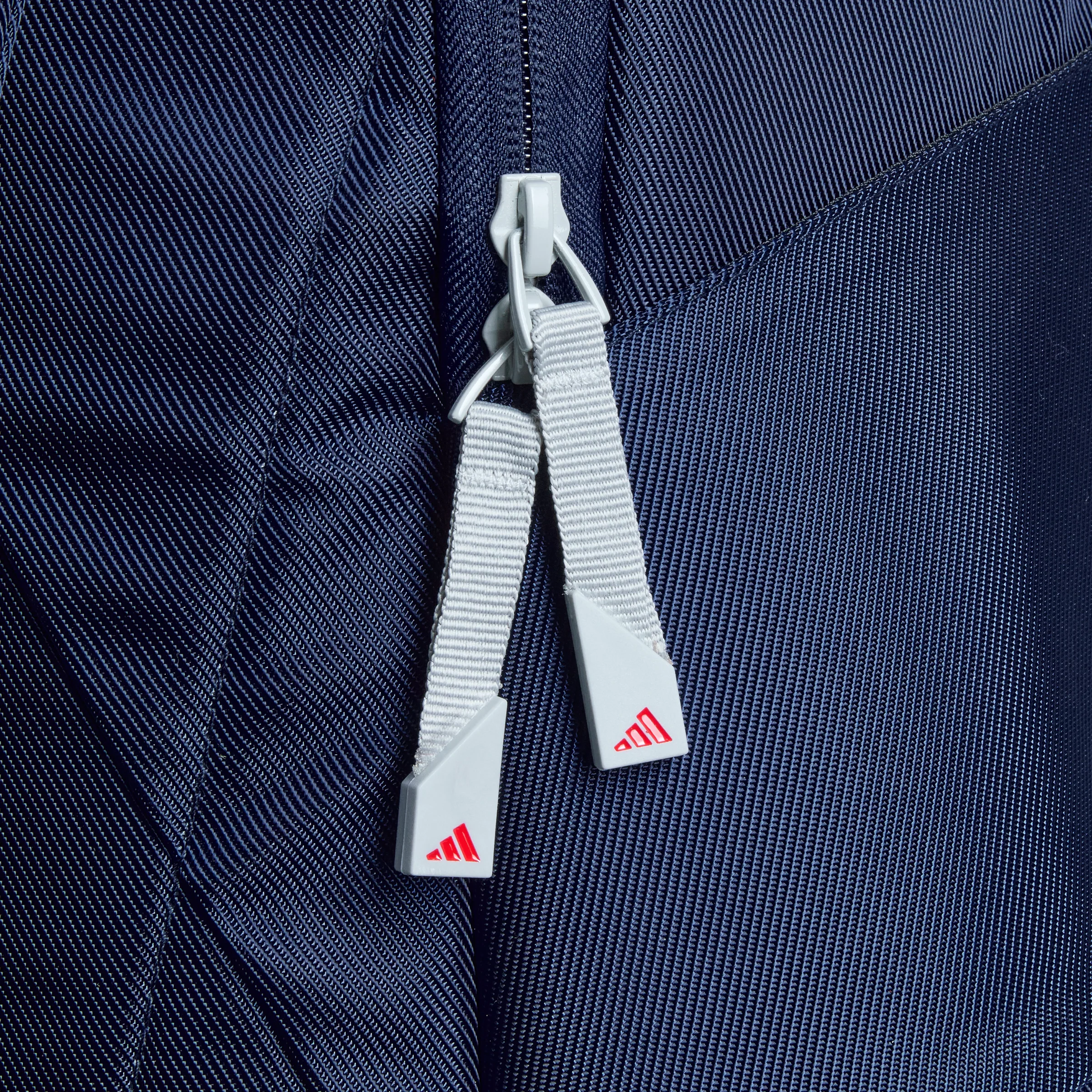 ADIDAS VS.6 BACKPACK – NAVY/SILVER