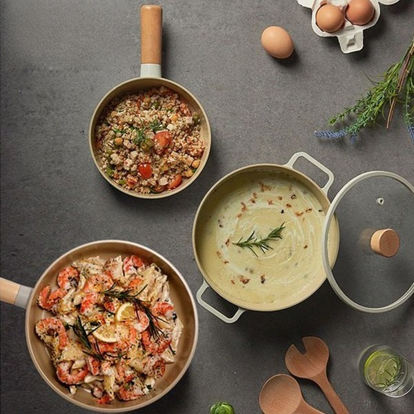 Single-handled saucepan/milk pot