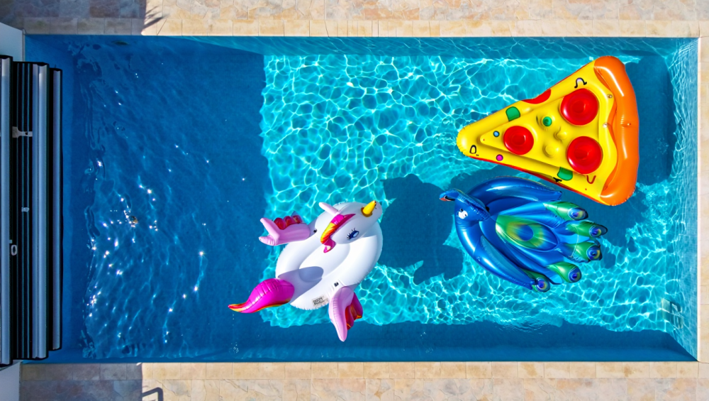 Giant Fun Awaits: Oversized Inflatables That Steal the Show