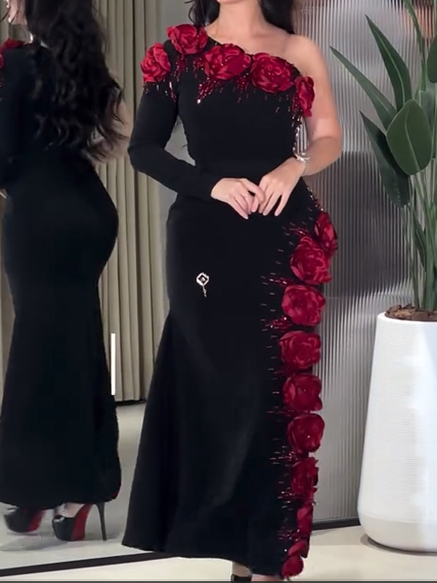 Diamond red dress (available in stock)