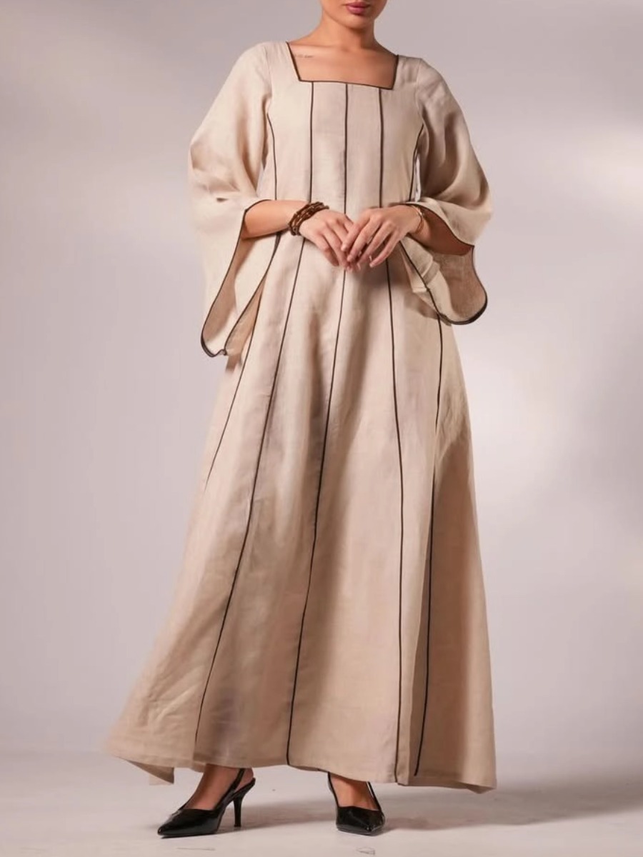 Elegant long dress with vertical stripes and a square neckline