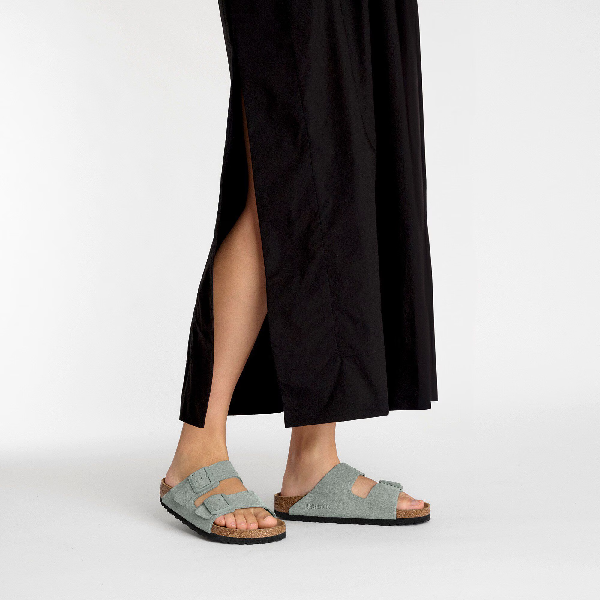 [Harga Super Istimewa!] Barangan Laris dalam Stok! Sandal Lelaki BIRKENSTOCK Arizona yang Selesa dengan Tapak Kaki Lembut, Padanan Biasa, Sandal Sihat, Rekaan Bertali, Buatan Jerman