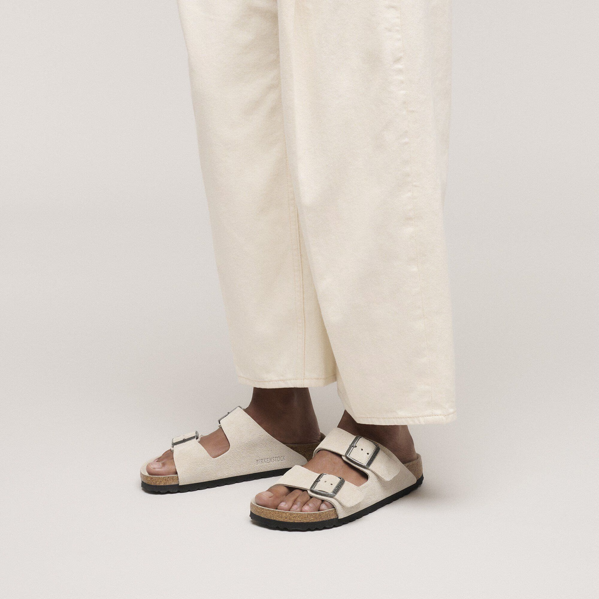 [Harga Super Istimewa!] Barangan Laris dalam Stok! Sandal Lelaki BIRKENSTOCK Arizona yang Selesa dengan Tapak Kaki Lembut, Padanan Biasa, Sandal Sihat, Rekaan Bertali, Buatan Jerman