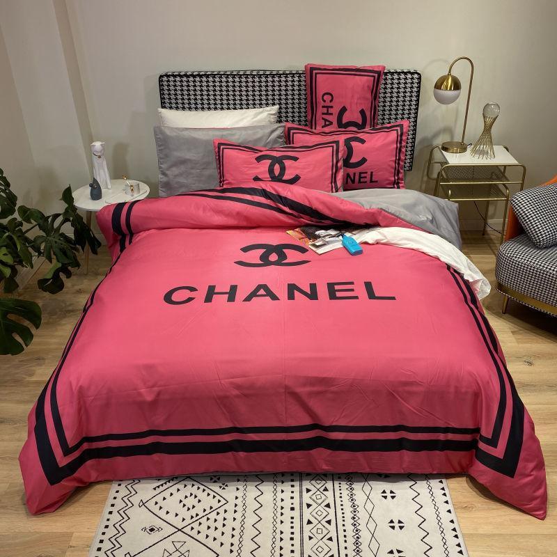 CHANEL Luxury Bedding 4-Piece Set, High-Quality Cotton Fabric, Suitable for All Seasons