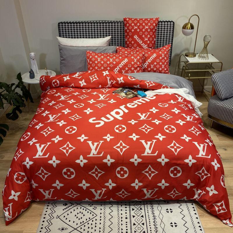 LV Luxury Bedding 4-Piece Set, High-Quality Cotton Fabric, Suitable for All Seasons