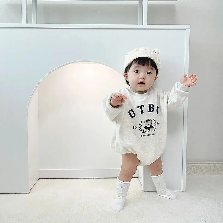 【66-90cm】熊柄 ロンパース