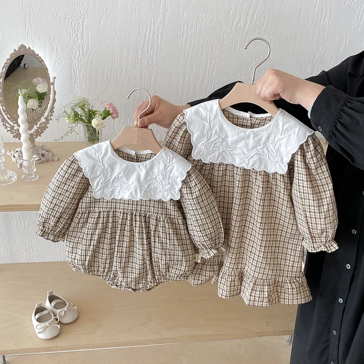 【66-130cm】 スクエア襟 ワンピース or  ロンパース