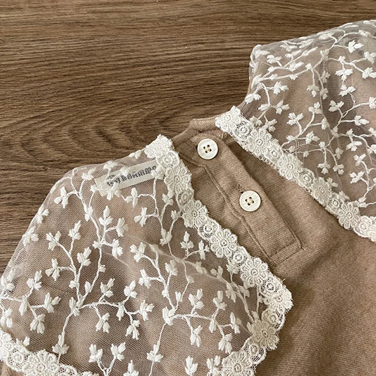 【66-90cm】韓国風レース襟 ロンパース