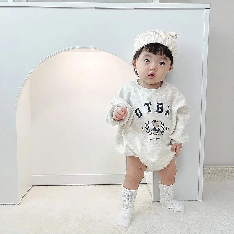 【66-90cm】熊柄 ロンパース