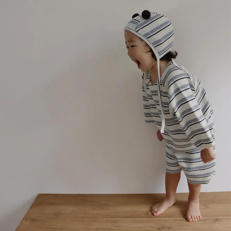 【66-90cm】 韓国風 ボンボン付き ボーダー オールインワン