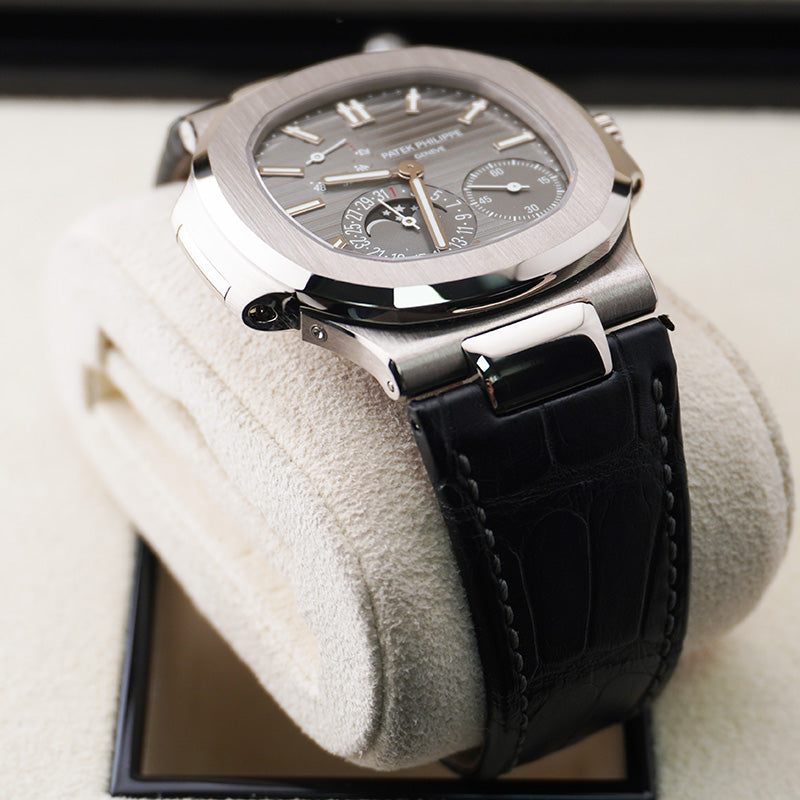 パテック フィリップ ノーチラス ムーンフェイズ 40mm 5712G スレートグレーダイヤル