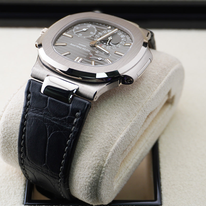 パテック フィリップ ノーチラス ムーンフェイズ 40mm 5712G スレートグレーダイヤル