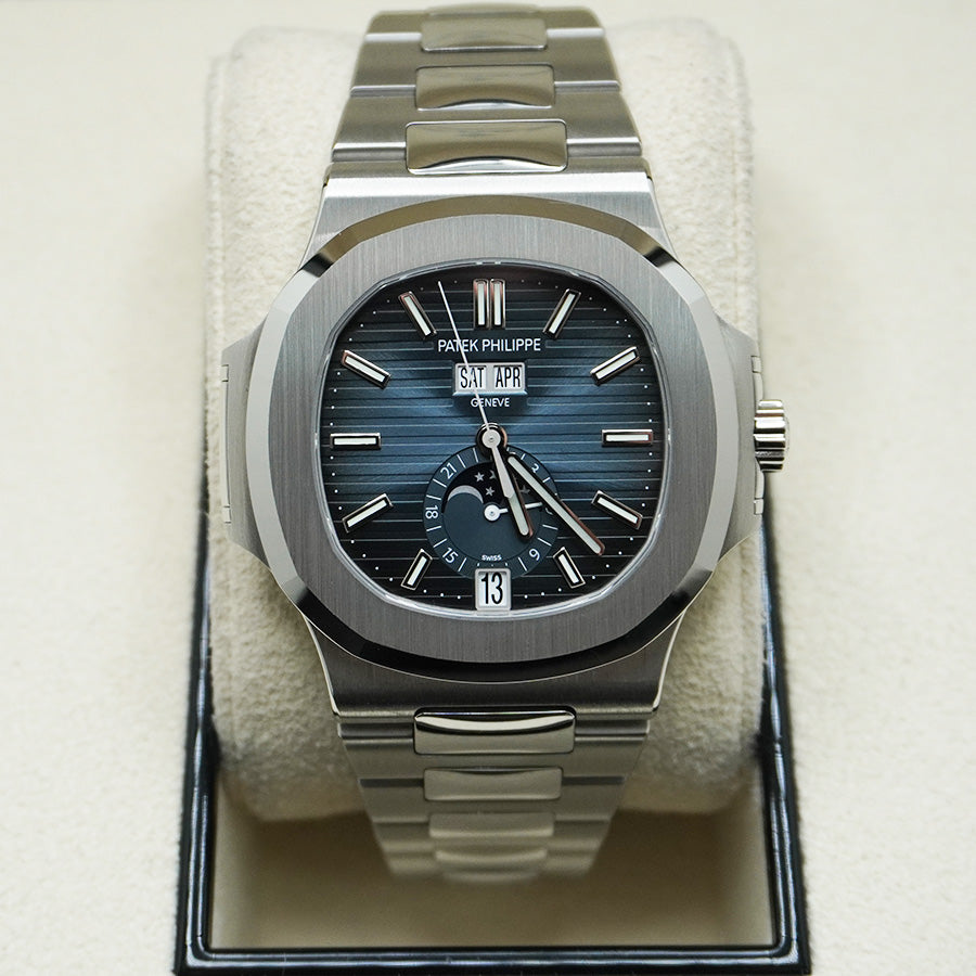 パテック フィリップ ノーチラス アニュアルカレンダー ムーンフェイズ 40mm 5726-1A-014 ブルーダイヤル