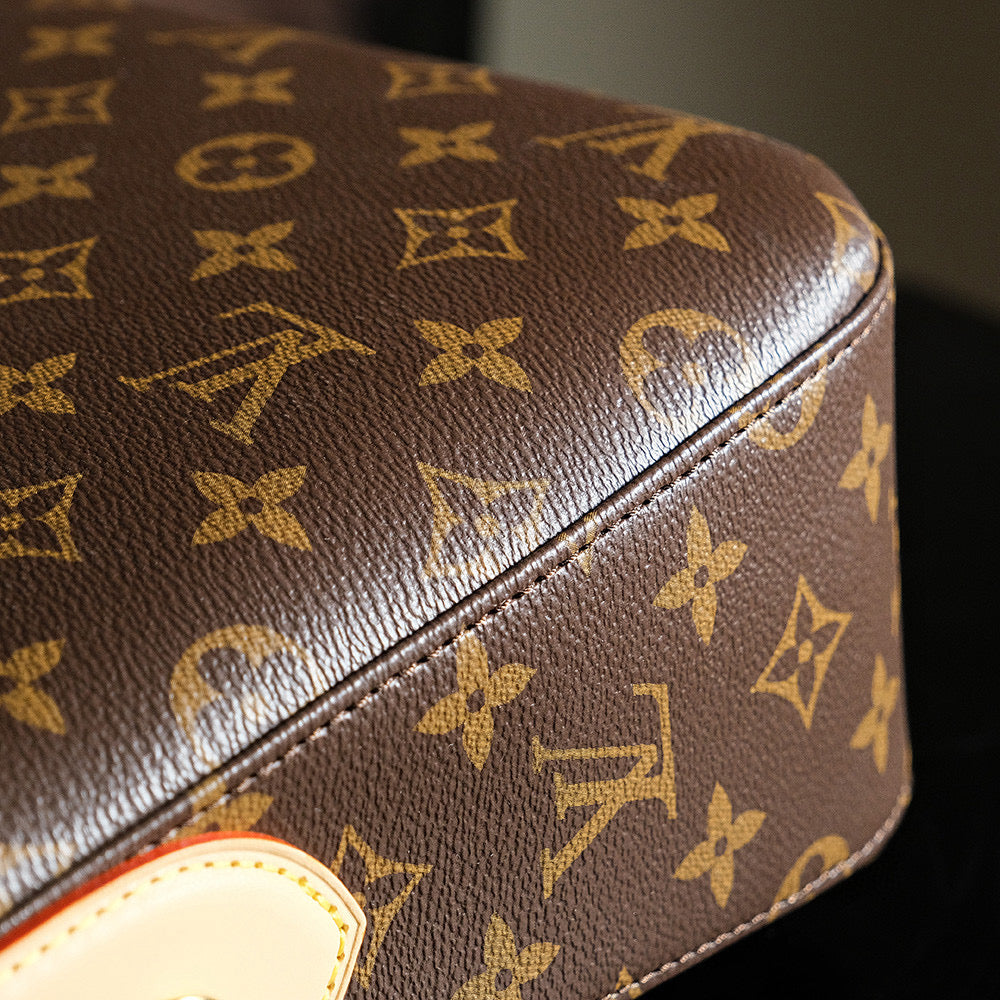 LV スラウチ PM モノグラム ハンドバッグ