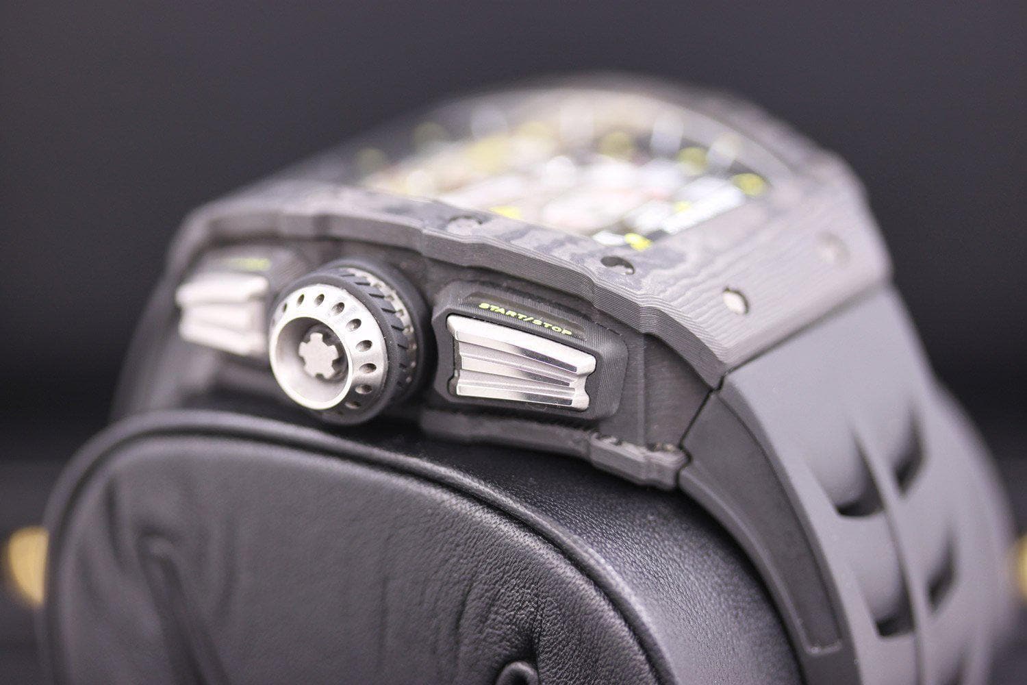 リシャール・ミル RM11-03 カーボン フライバック クロノグラフ 50mm オープンワークダイヤル