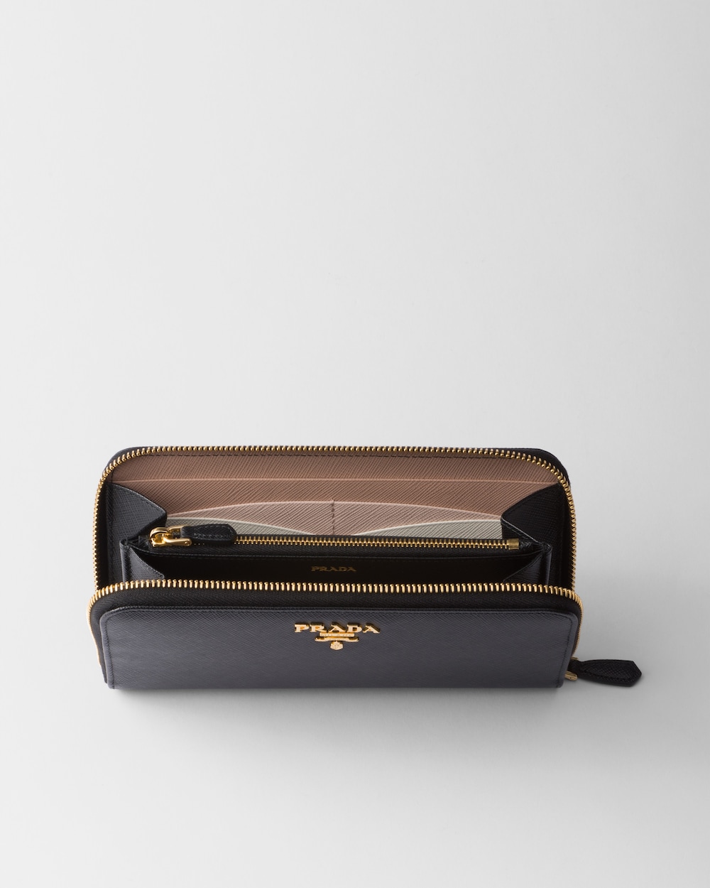 Wallets & Accessories > Women's – PRADA日本公式ウェブサイトおよび