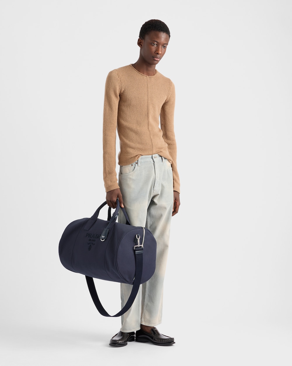 R 　PRADA プラダ　ガーメントバック　トラベルバック　大 PRADA（プラダ） 三角ロゴプレート ハンドバッグ ショルダーバッグ
