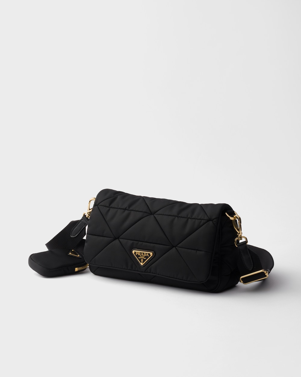 PRADAショルダーバッグ 関税込 PRADA サフィアーノレザー ショルダーバッグ メンズ (PRADA