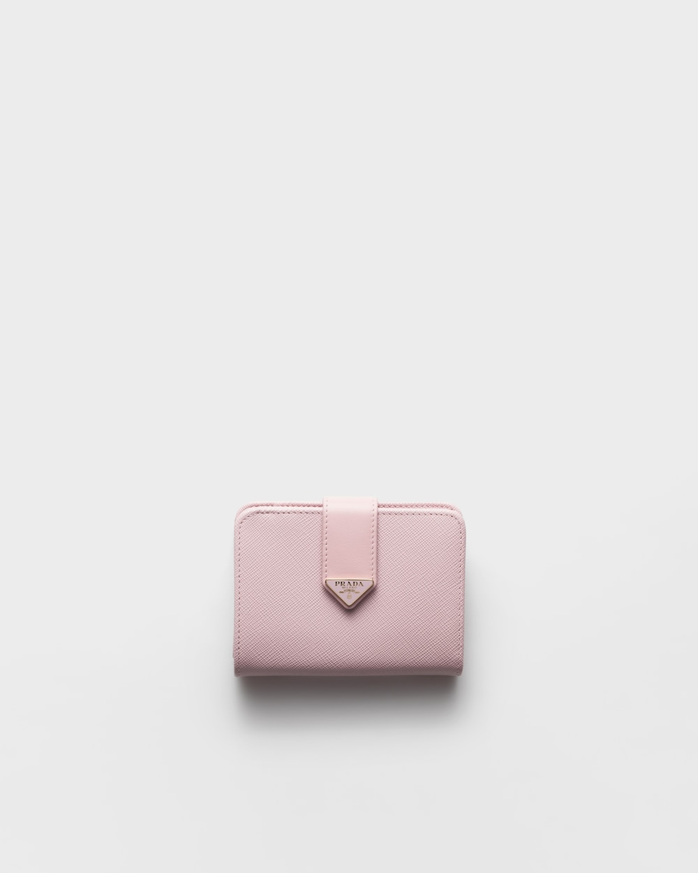 チャンピー　PRADA ❤️ナッパレザー 長財布 ベージュ PRADA（プラダ） 【爆買】プラダ 財布 ロゴ サフィアーノレザー ジップ