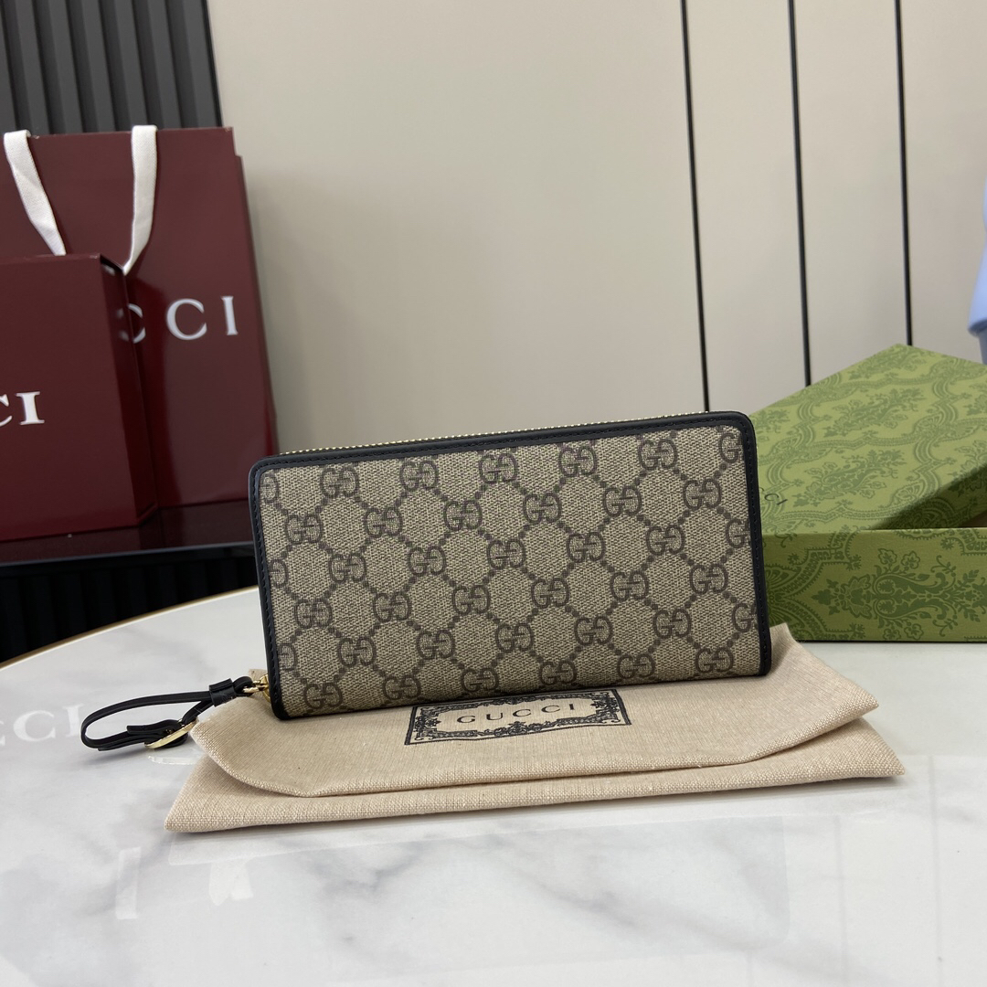 GUCCI エンブレム シリーズ 821803 クラシック ラウンドファスナー ロングウォレット ブラック