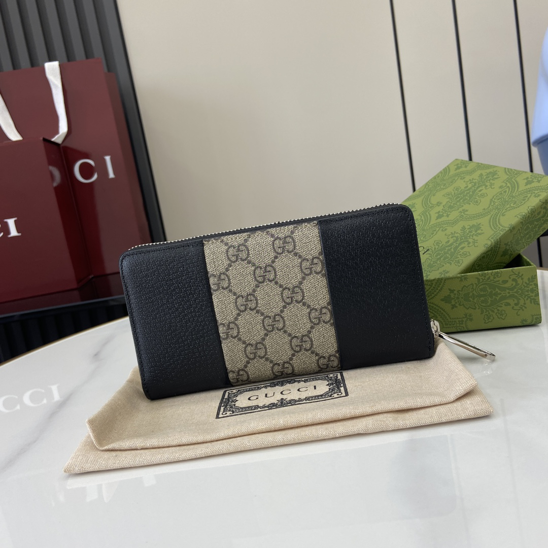 GUCCI エンブレム シリーズ 821803 クラシック ラウンドファスナー ロングウォレット ブラック