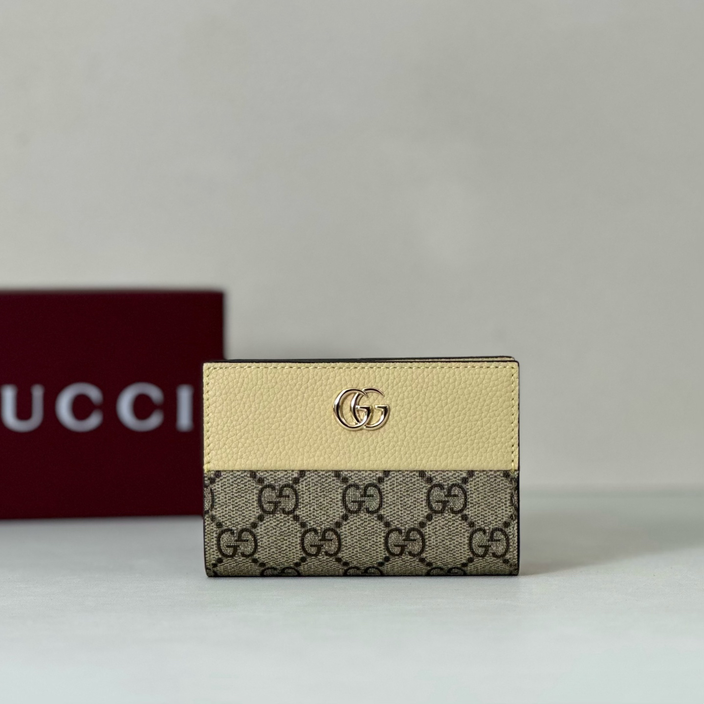グッチ「Gucci」772738 レディース ラウンドファスナー長財布