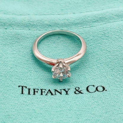 TIFFANY & Co. 最新作 リング 代金引換可