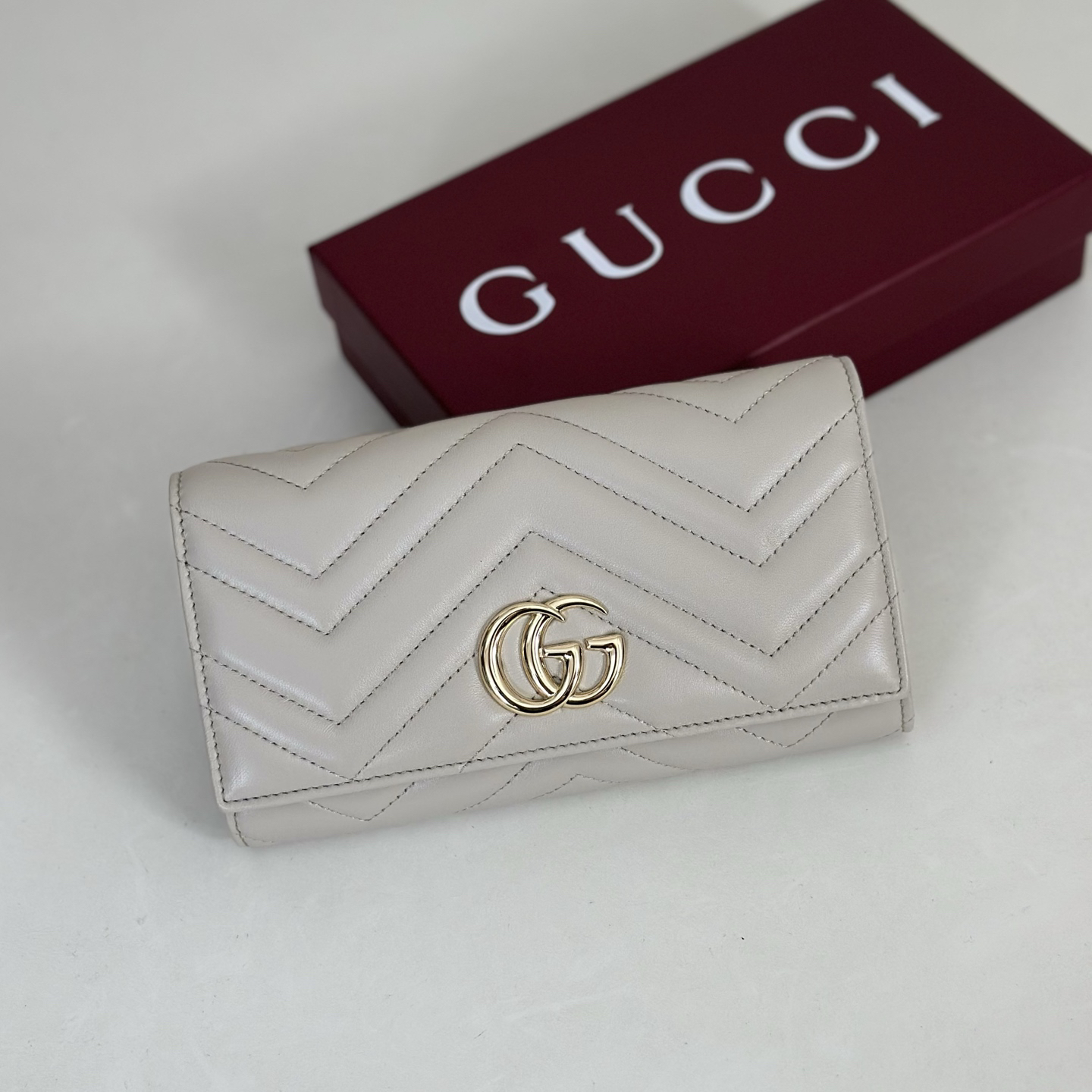 グッチ「Gucci」 443436  レディース ラウンドファスナー長財布