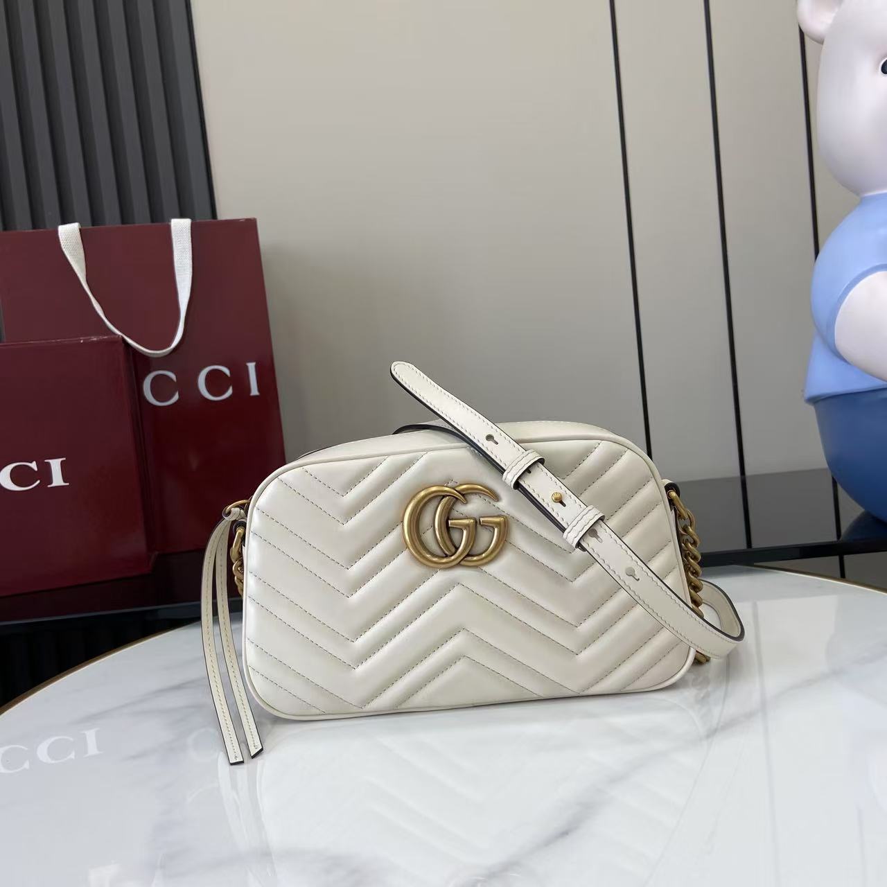 グッチ GUCCI 837267 ハンドバッグ レディース ブランド 正規品 代金引換可