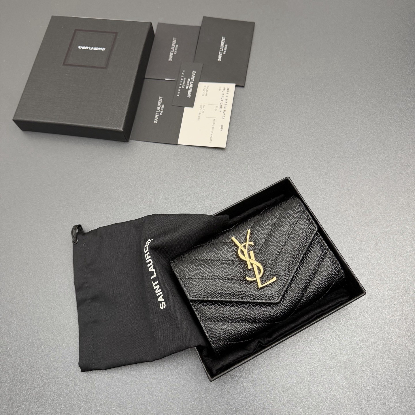 サンローラン「Saint Laurent」レザーポケットウォレット