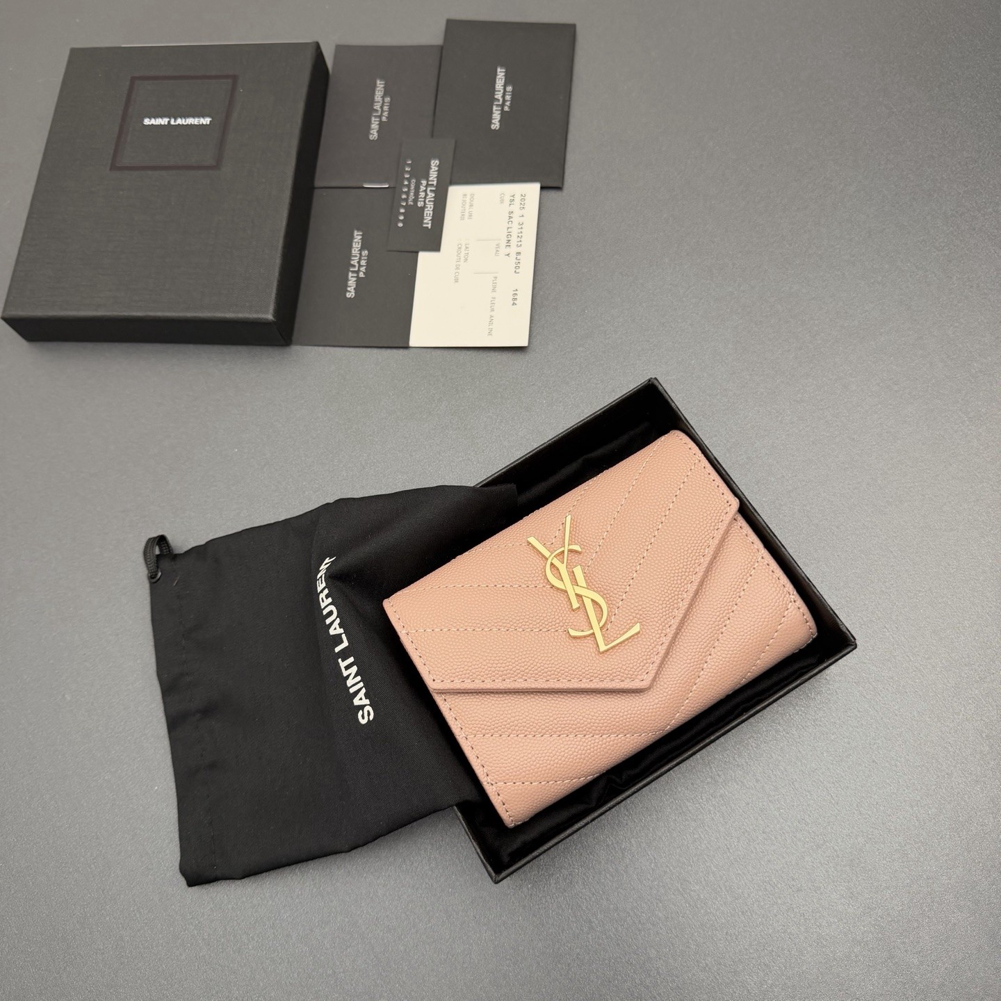 サンローラン「Saint Laurent」レザーポケットウォレット