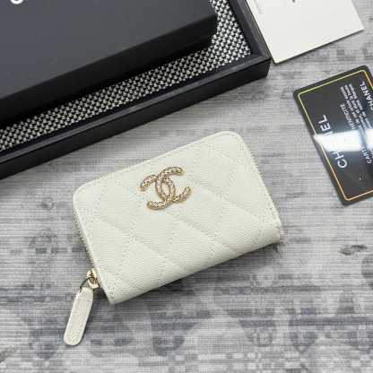 シャネル「Chanel」レザーポケットウォレット