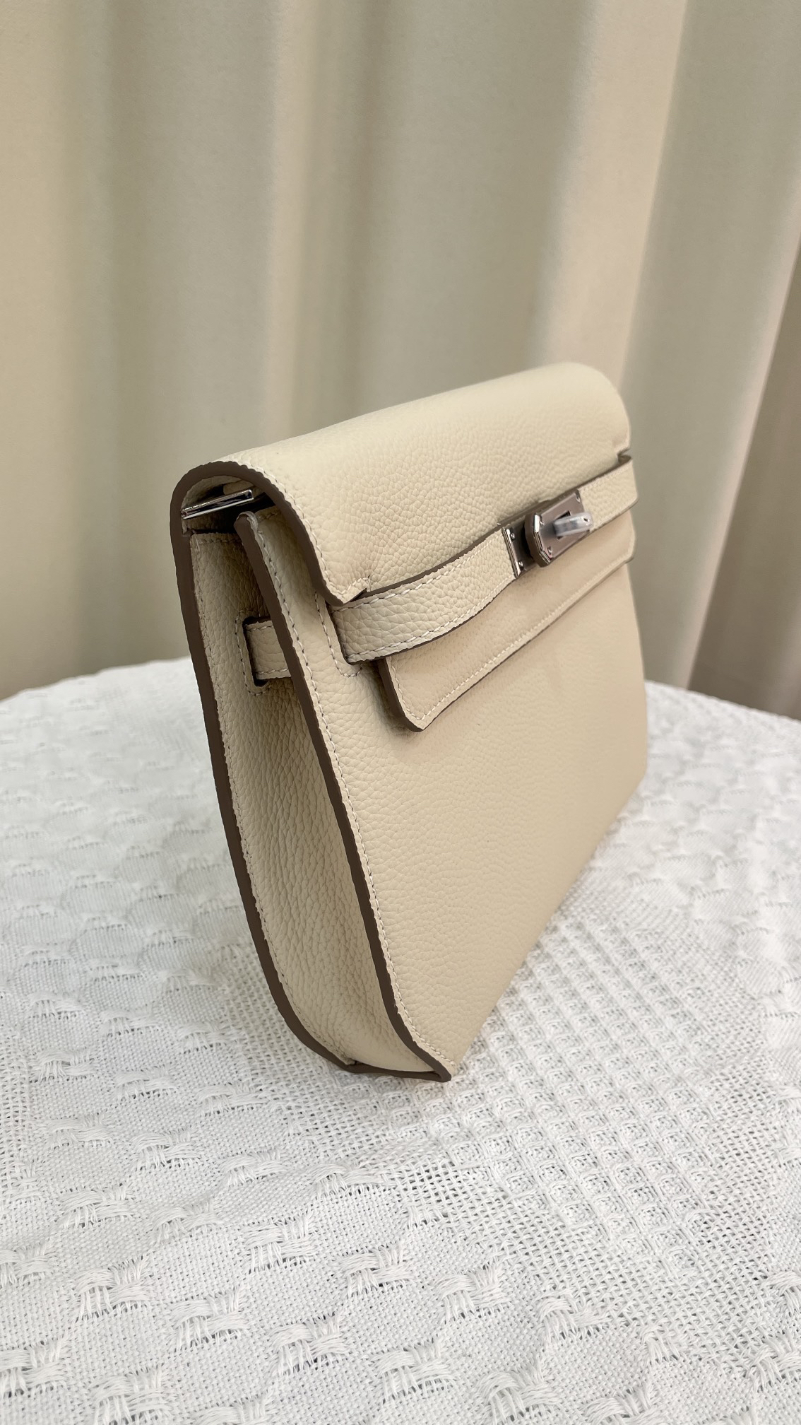エルメス HERMÈS ソン ハンドバッグ  ソン ハンドバッグ ハンドバッグ レディース 革製 高級 正規品 代金引換可
