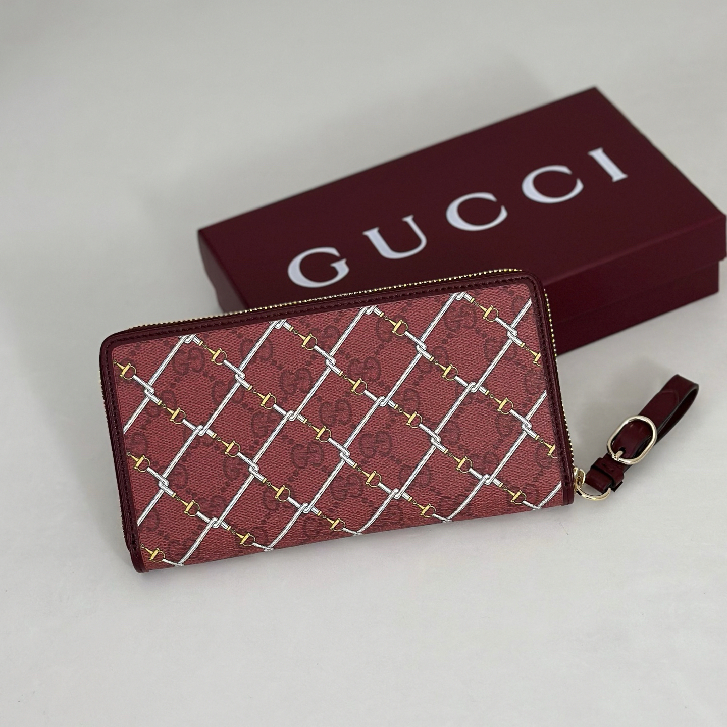 GUCCI グッチ 854234 クラシックレッド レザー レディース長財布