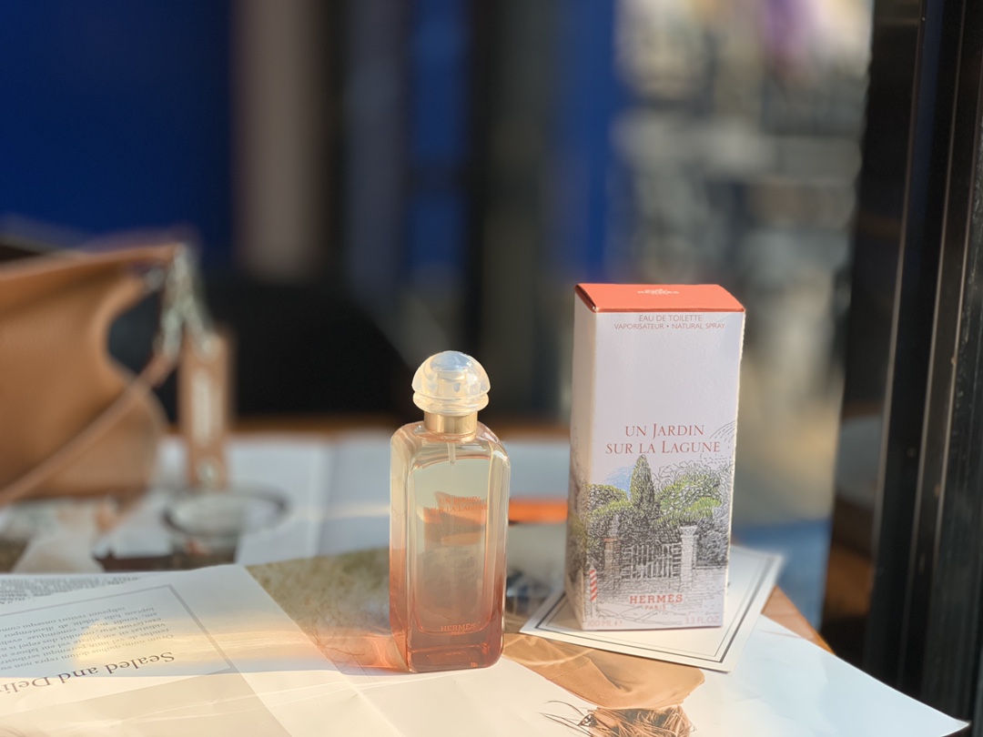 【エルメス】Hermes  100ml 香水（こうすい）レディース / メンズ 送料無料 代金引換