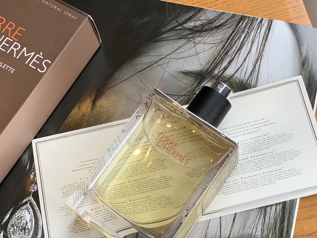 【エルメス】Hermes  100ml 香水（こうすい）レディース / メンズ 送料無料 代金引換