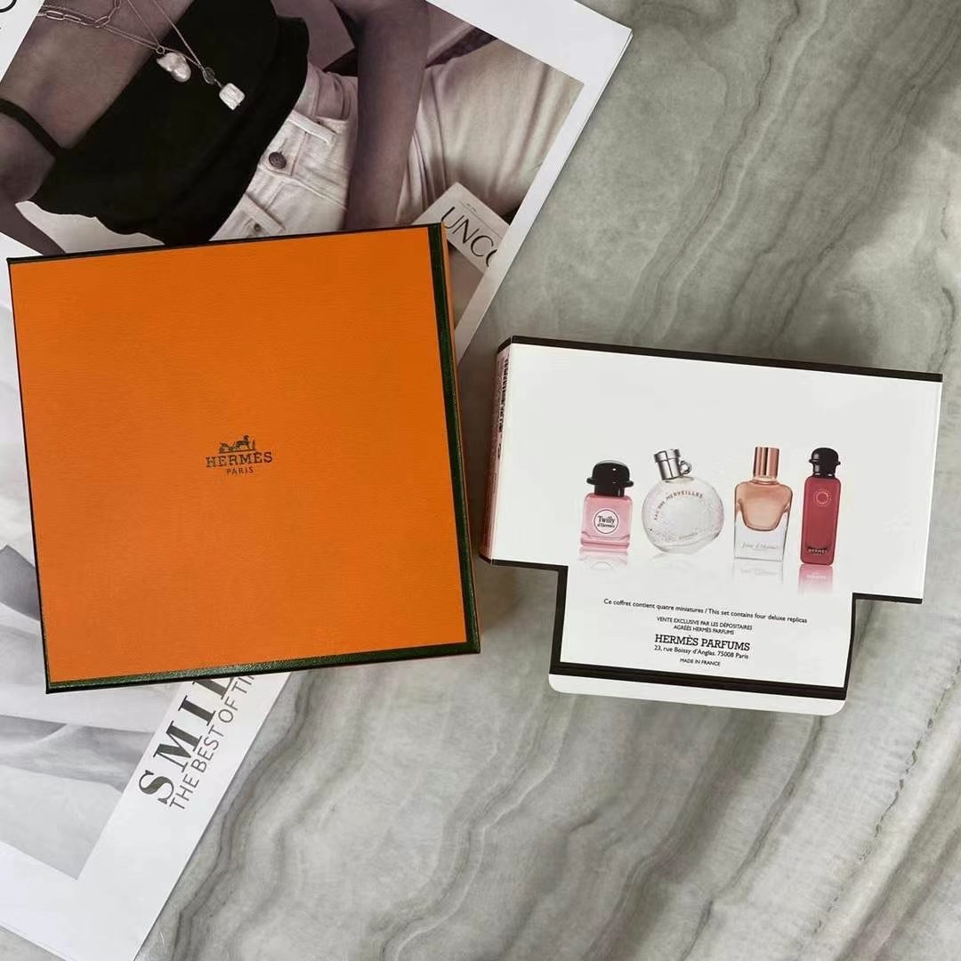 【エルメス】Hermes  4X7.5ml 香水（こうすい）レディース / メンズ 送料無料 代金引換