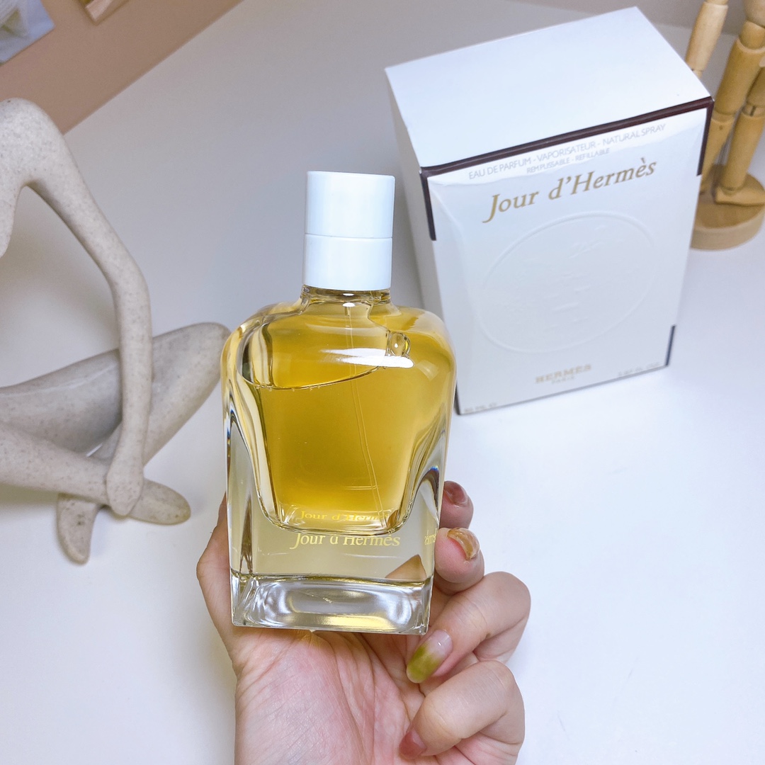 【エルメス】Hermes  85ml 香水（こうすい）レディース / メンズ 送料無料 代金引換