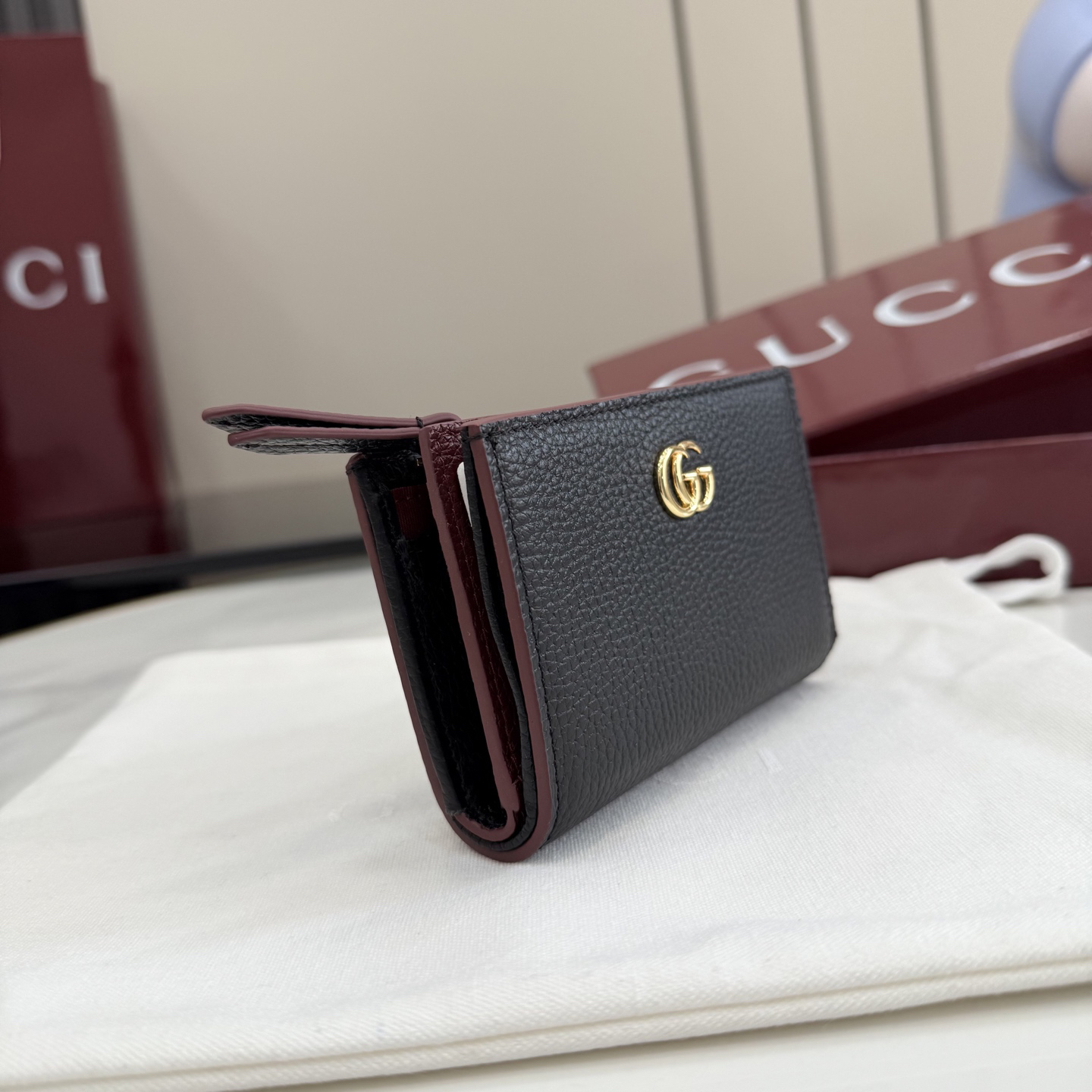グッチ「Gucci」772738 レディース ラウンドファスナー長財布