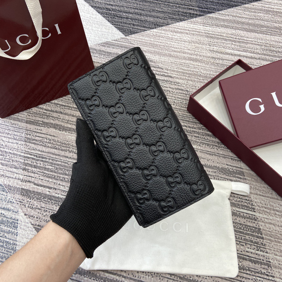 グッチ「Gucci」835014 レディース ラウンドファスナー長財布