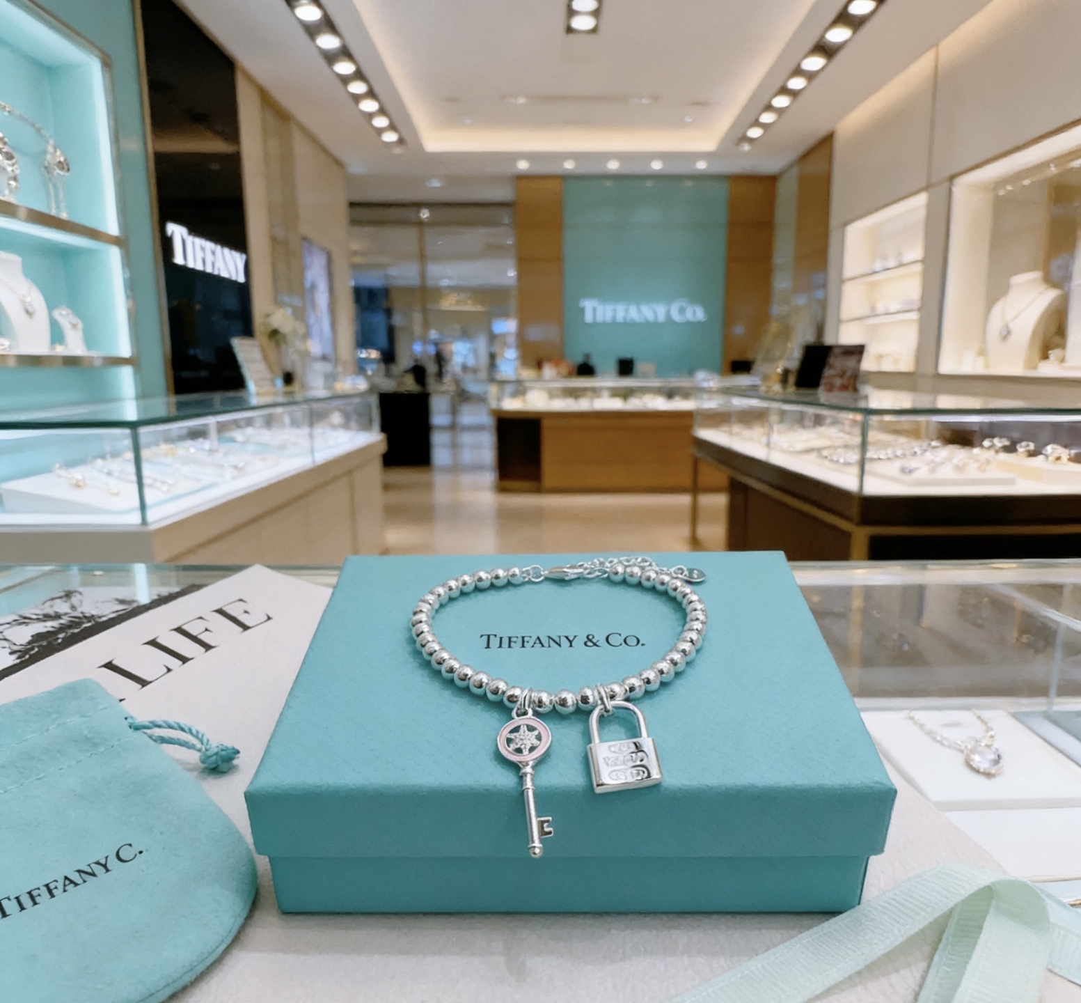 ティファニー TIFFANY & Co. シルバー 有名人同着 カップル キーモチーフ ブレスレット 代金引換可