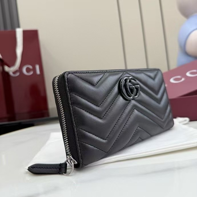 グッチ「Gucci」レディース ラウンドファスナー長財布