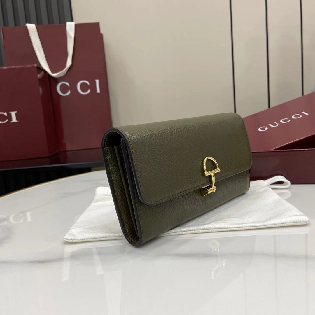 GUCCI グッチ ソフトビット コレクション 828147 ホワイト カーフスキン レディース長財布