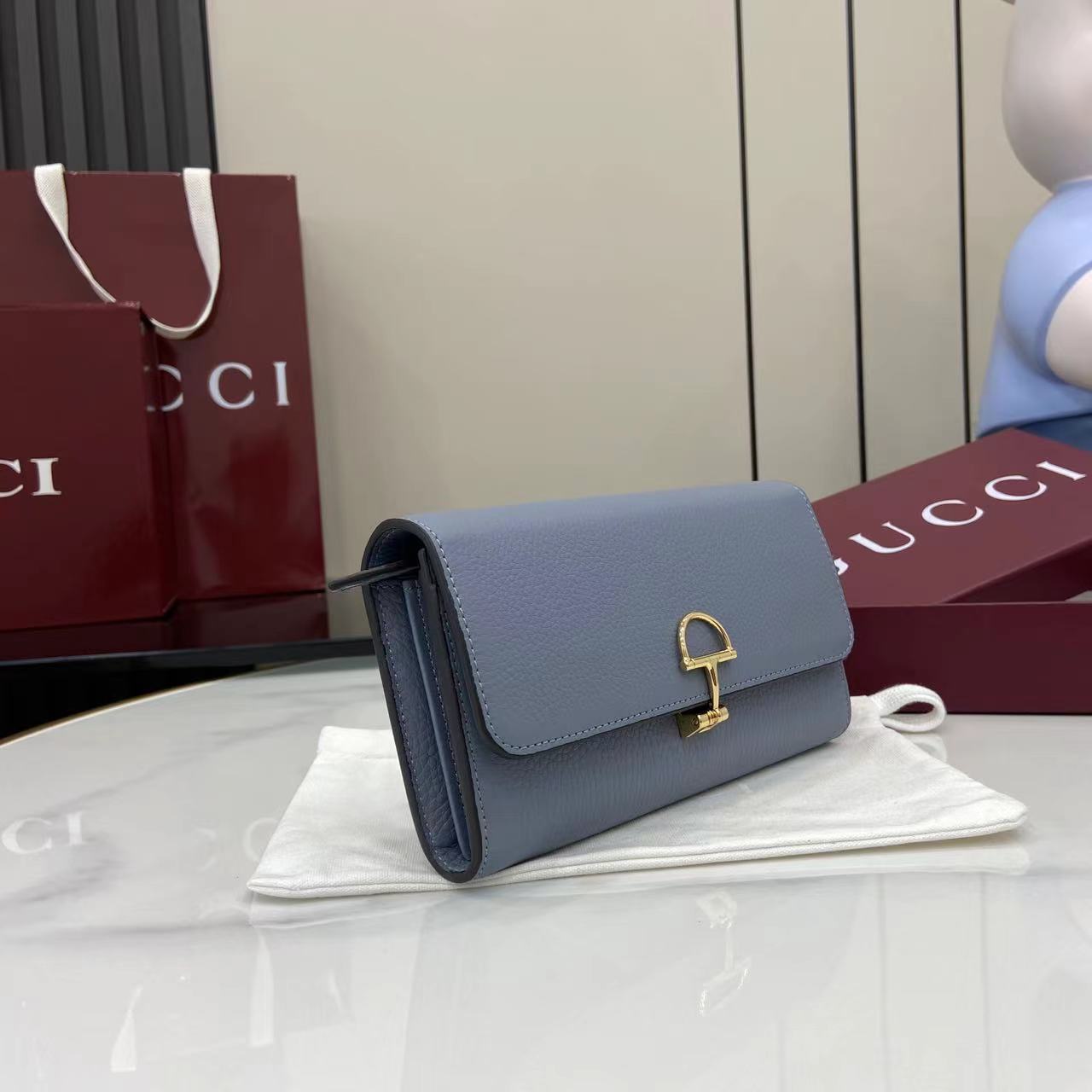 GUCCI グッチ ソフトビット コレクション 828147 ホワイト カーフスキン レディース長財布