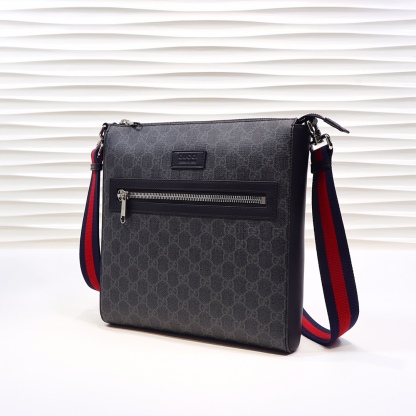 GUCCI 474137 メンズ ショルダーバッグ 斜めがけ 代金引換可