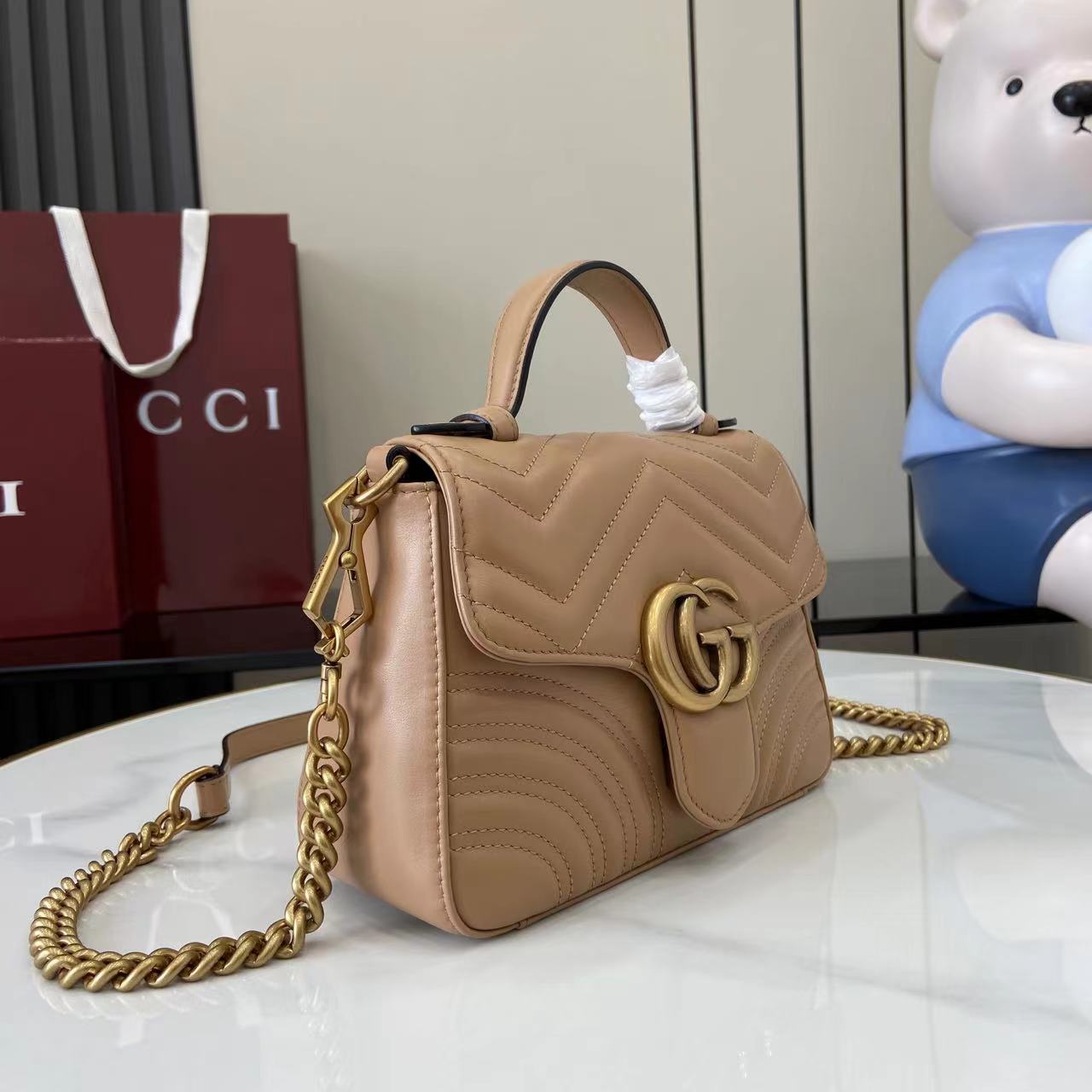 グッチ GUCCI 547260 ハンドバッグ レディース ブランド 正規品 代金引換可